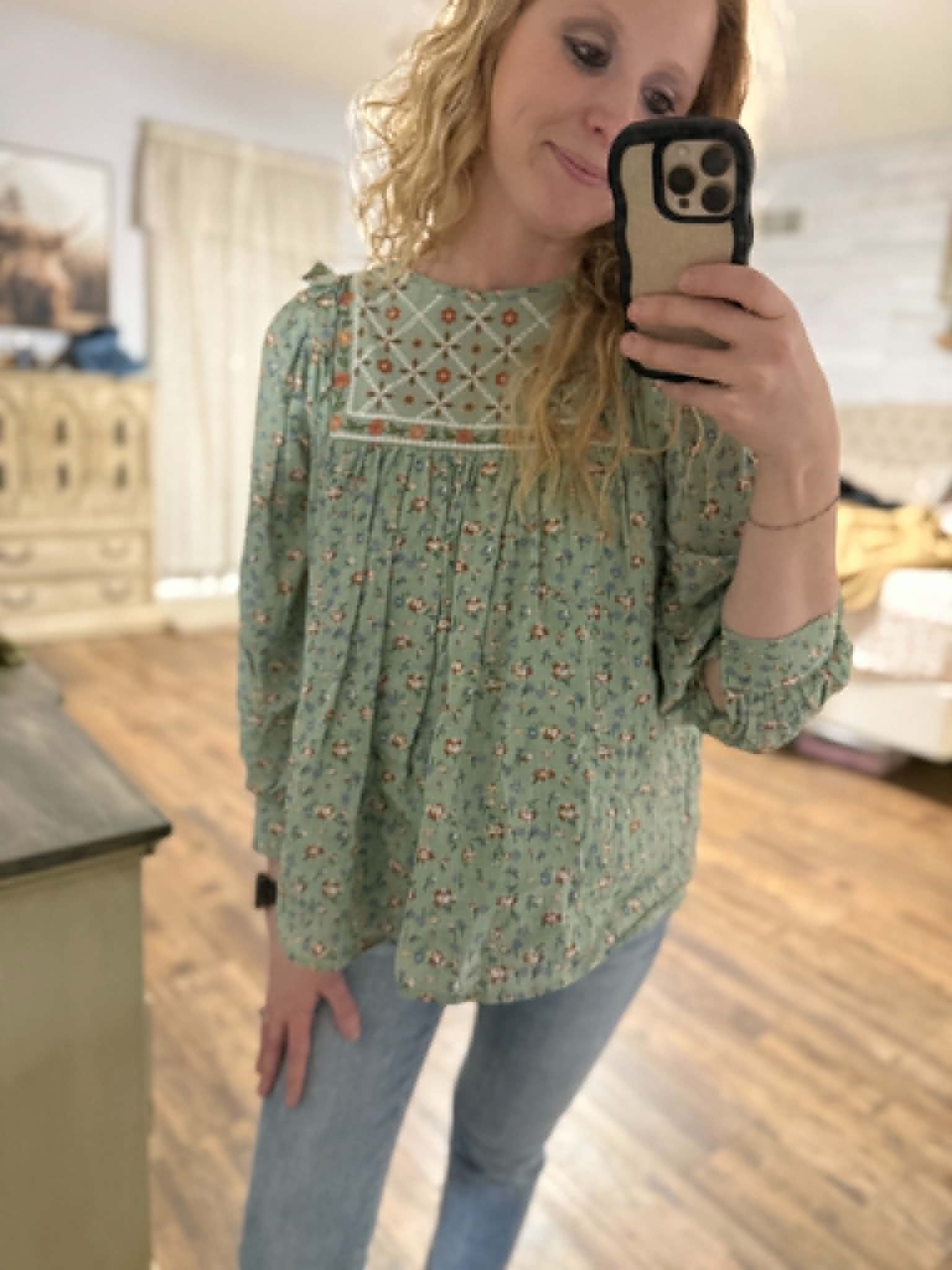 Floral Embroidered 3/4 Sleeve Blouse