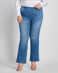 Plus Mid Rise Medium Wash Flare Jegging