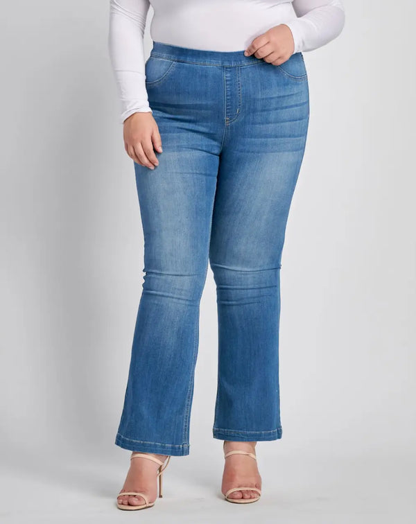Plus Mid Rise Medium Wash Flare Jegging